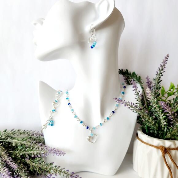 Silver Wire Heart Beaded Necklace - Picture 7 of 10